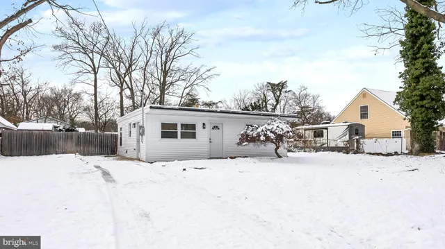 $350,000 | 336 Larch Road, Mount Laurel, NJ 08054