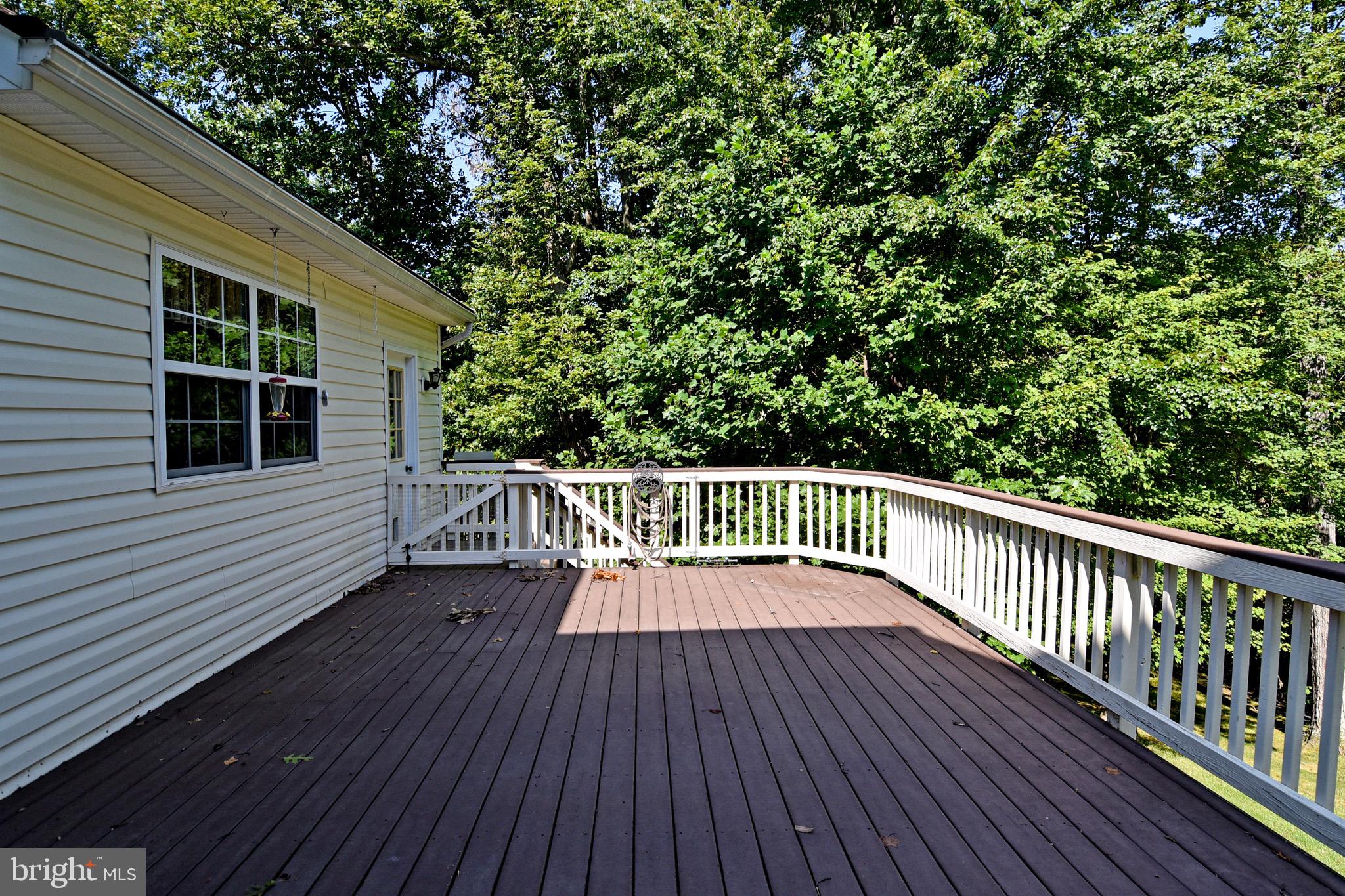 6738 Token Valley Road Manassas, VA 20112 - Photo 22 of 50 Deck