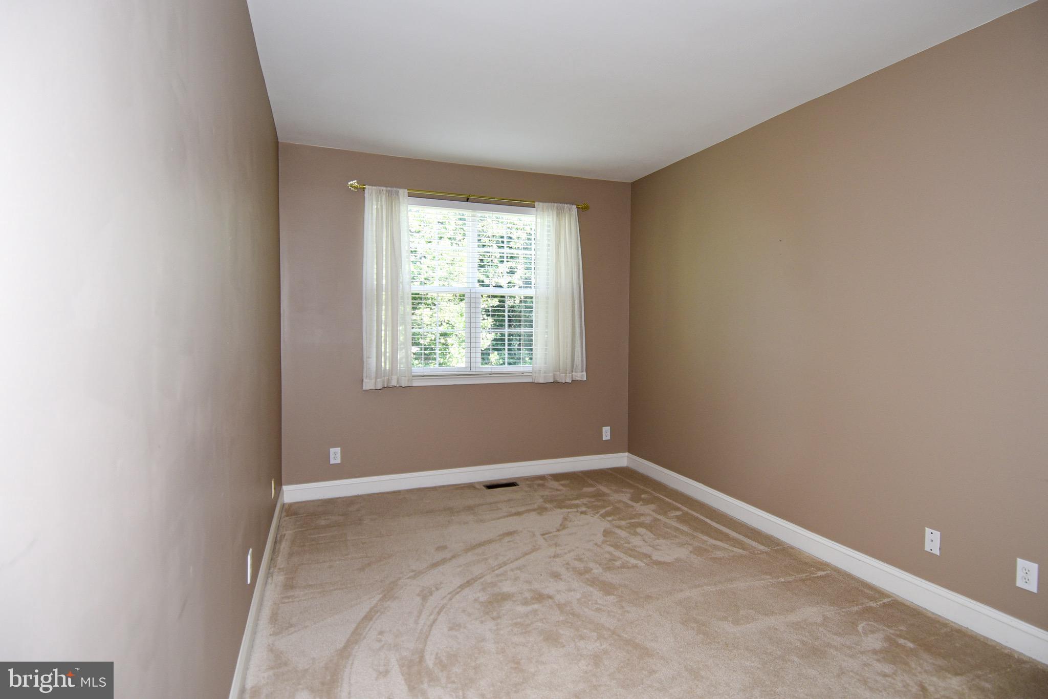 6738 Token Valley Road Manassas, VA 20112 - Photo 23 of 50 Main Level Master