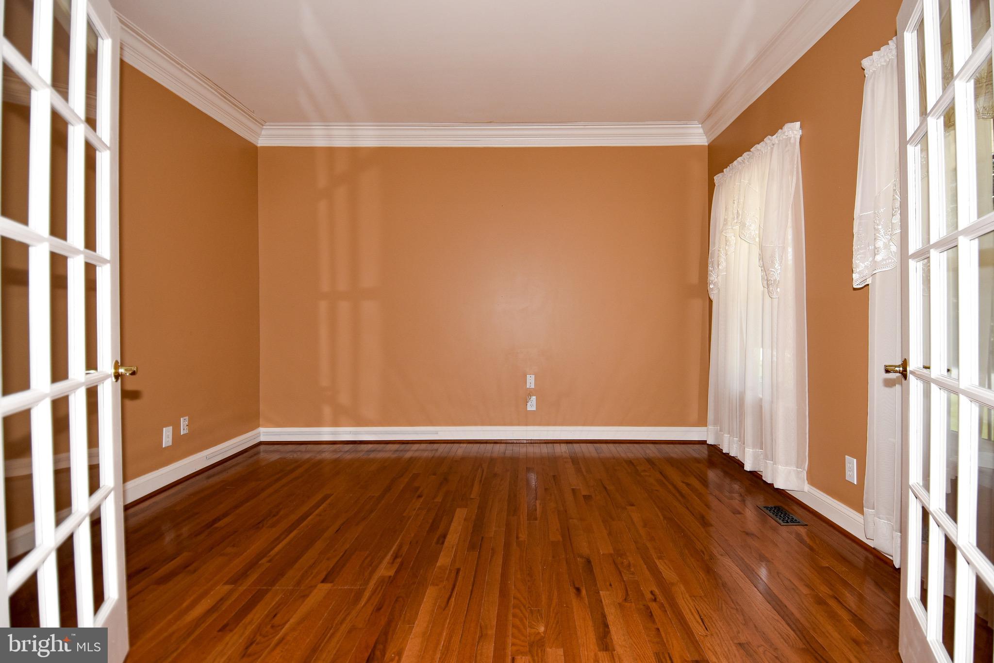 6738 Token Valley Road Manassas, VA 20112 - Photo 7 of 50 Home Office