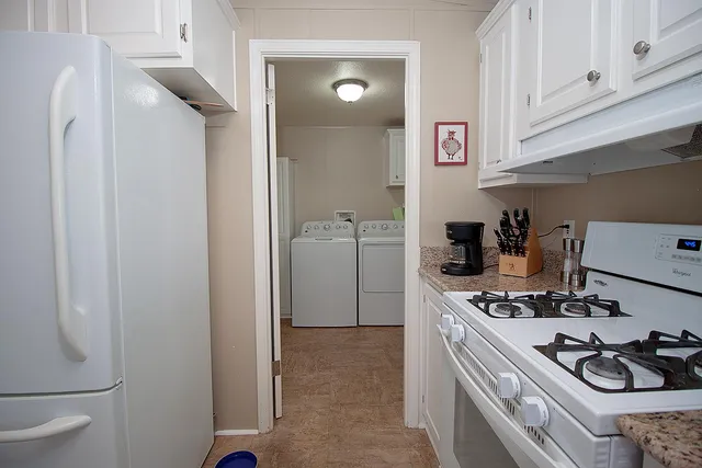 $129,500 | 221 West Herndon Avenue, Unit 130, Fresno, CA 93704