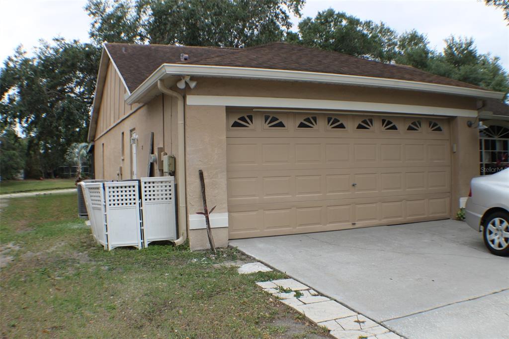 1723 Bell Ranch Street Brandon, FL 33511 - Photo 3 of 37