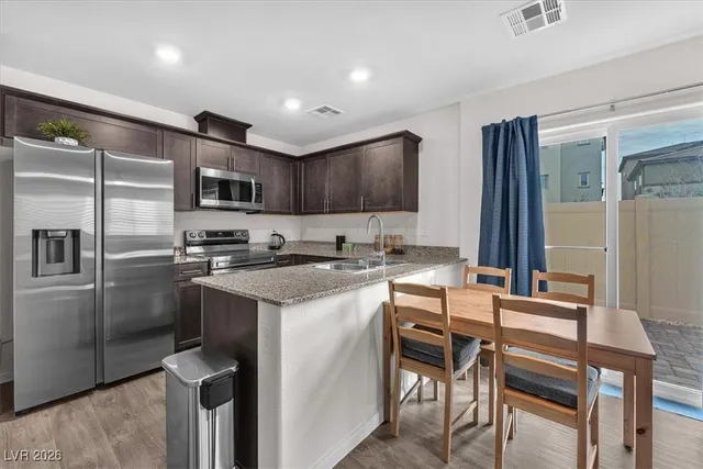 $295,000 | 2814 Riverside Gold Court, North Las Vegas, NV 89086