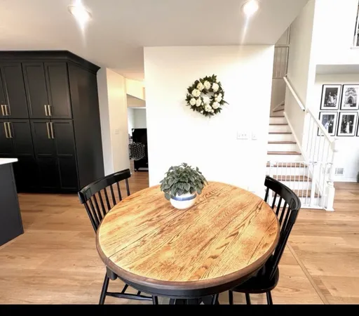 $449,900 | 87 South Savannah Parkway, Round Lake, IL 60073