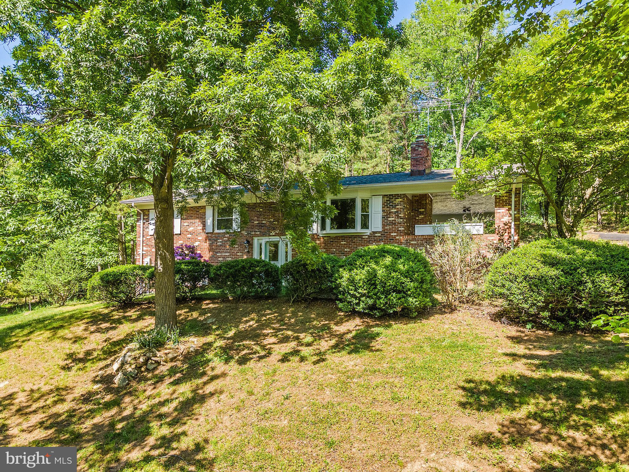 5847 Wilson Road Marshall, VA 20115 - Photo 3 of 55 Gallery Image 3