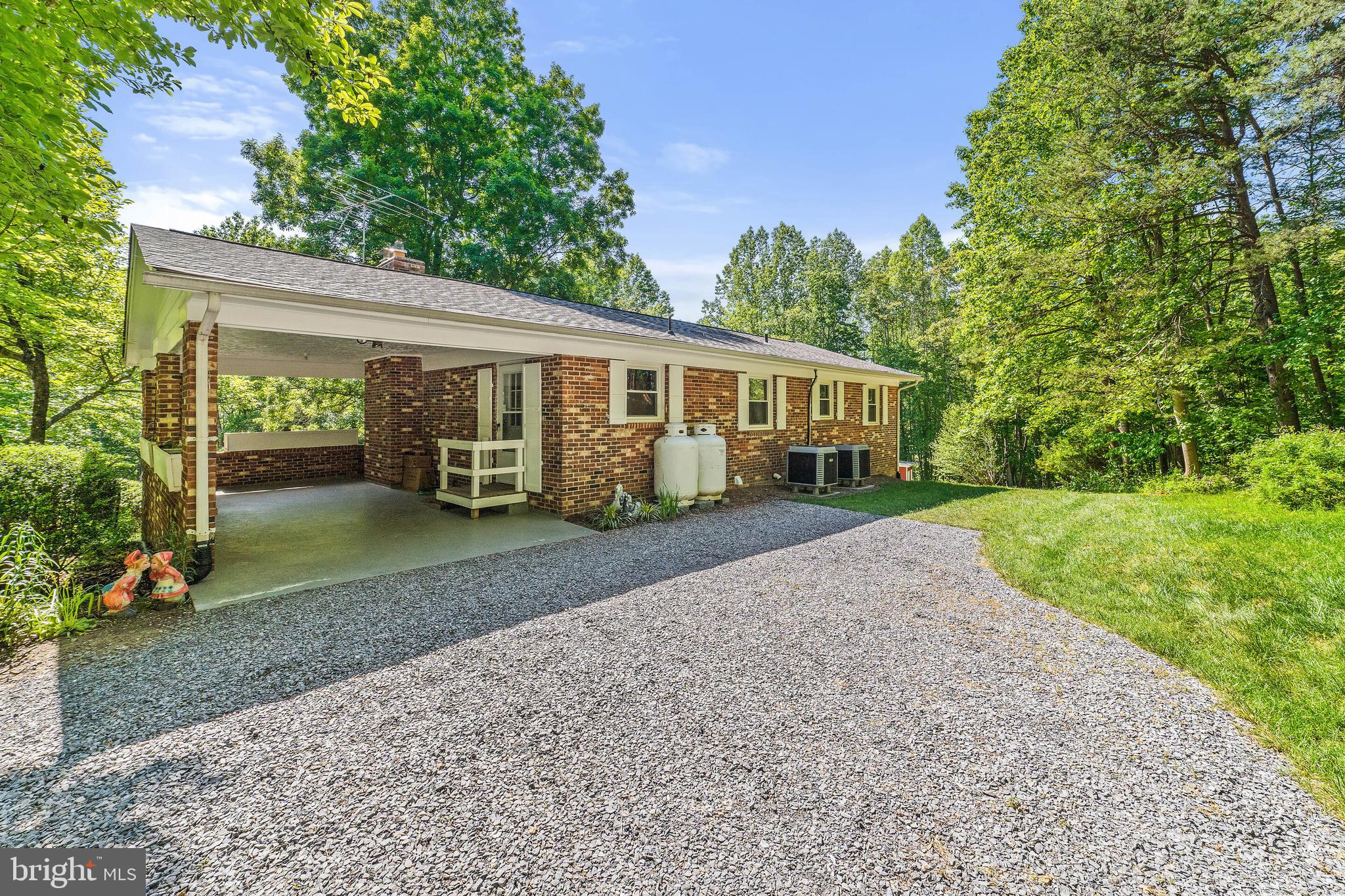 5847 Wilson Road Marshall, VA 20115 - Photo 49 of 55 Back of the home showing the carport
