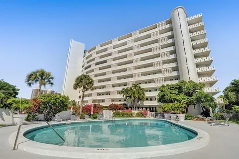 $495,000 | 2840 North Ocean Boulevard, Unit 507, Fort Lauderdale, FL 33308