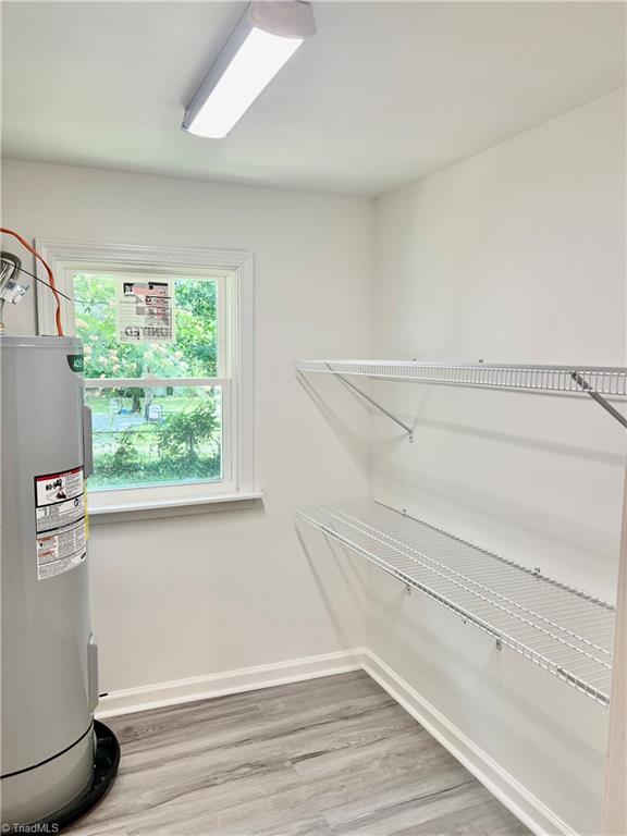 211 Spring Street Thomasville, NC 27360 - Photo 12 of 27 Pantry