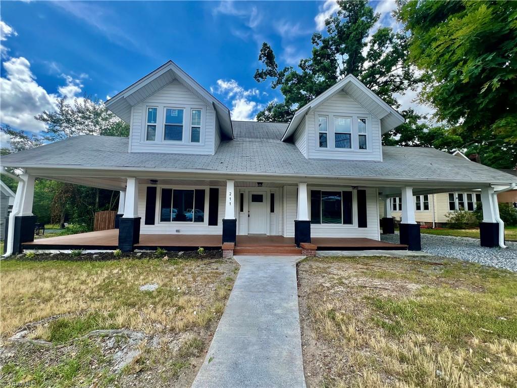 211 Spring Street Thomasville, NC 27360 - Photo 5 of 27 Gallery Image 5