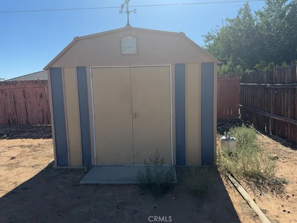 $555,000 | 13839 Rincon Road, Apple Valley, CA 92307