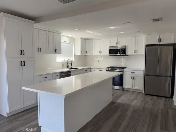 $555,000 | 13839 Rincon Road, Apple Valley, CA 92307