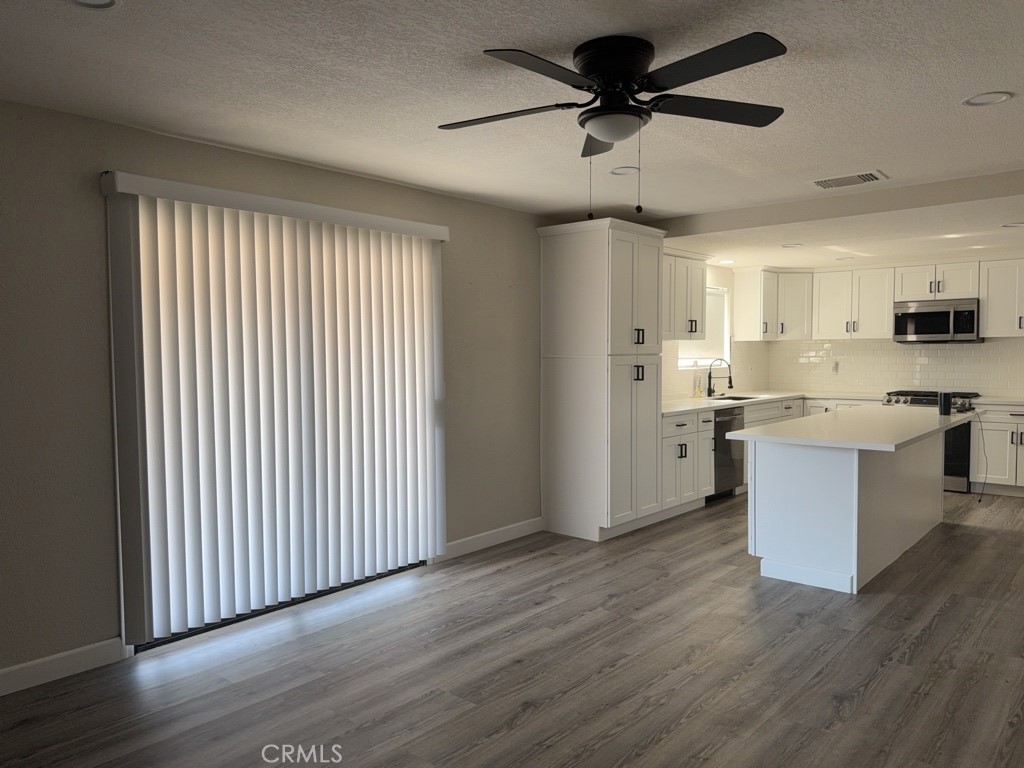 13839 Rincon Road Apple Valley, CA 92307 - Photo 9 of 48