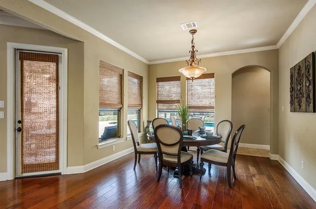 $1,325,000 | 6909 Heritage Oaks Drive, Mansfield, TX 76063