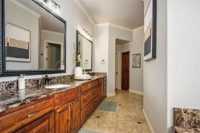 $1,325,000 | 6909 Heritage Oaks Drive, Mansfield, TX 76063