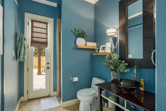 $1,325,000 | 6909 Heritage Oaks Drive, Mansfield, TX 76063