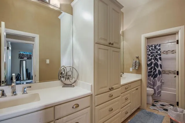 $1,325,000 | 6909 Heritage Oaks Drive, Mansfield, TX 76063