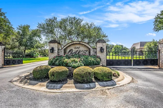 $1,325,000 | 6909 Heritage Oaks Drive, Mansfield, TX 76063