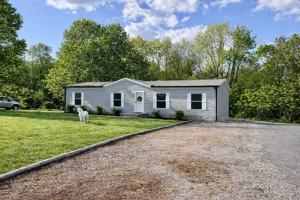 $235,000 | 532 Pointe Lane, Lafayette, TN 37083