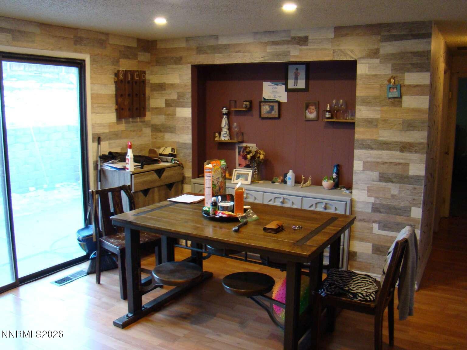 1695 Severn Drive Reno, NV 89503 - Photo 8 of 18 Cordero.8