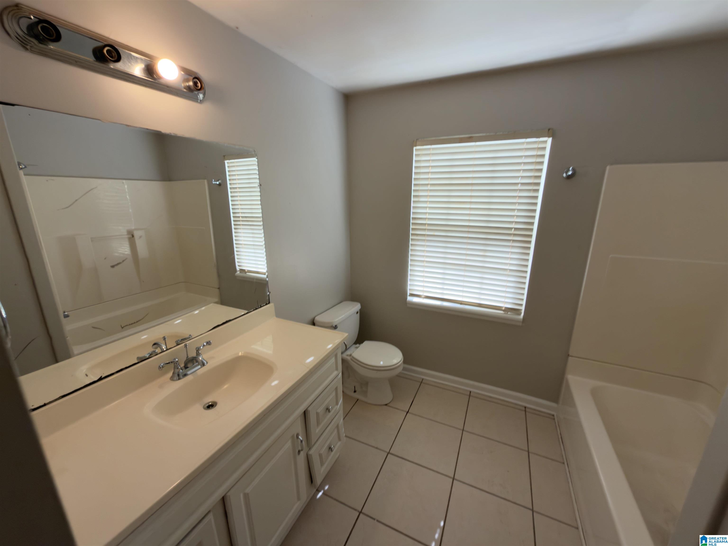 1641 Azalea Drive Birmingham, AL 35235 - Photo 10 of 21