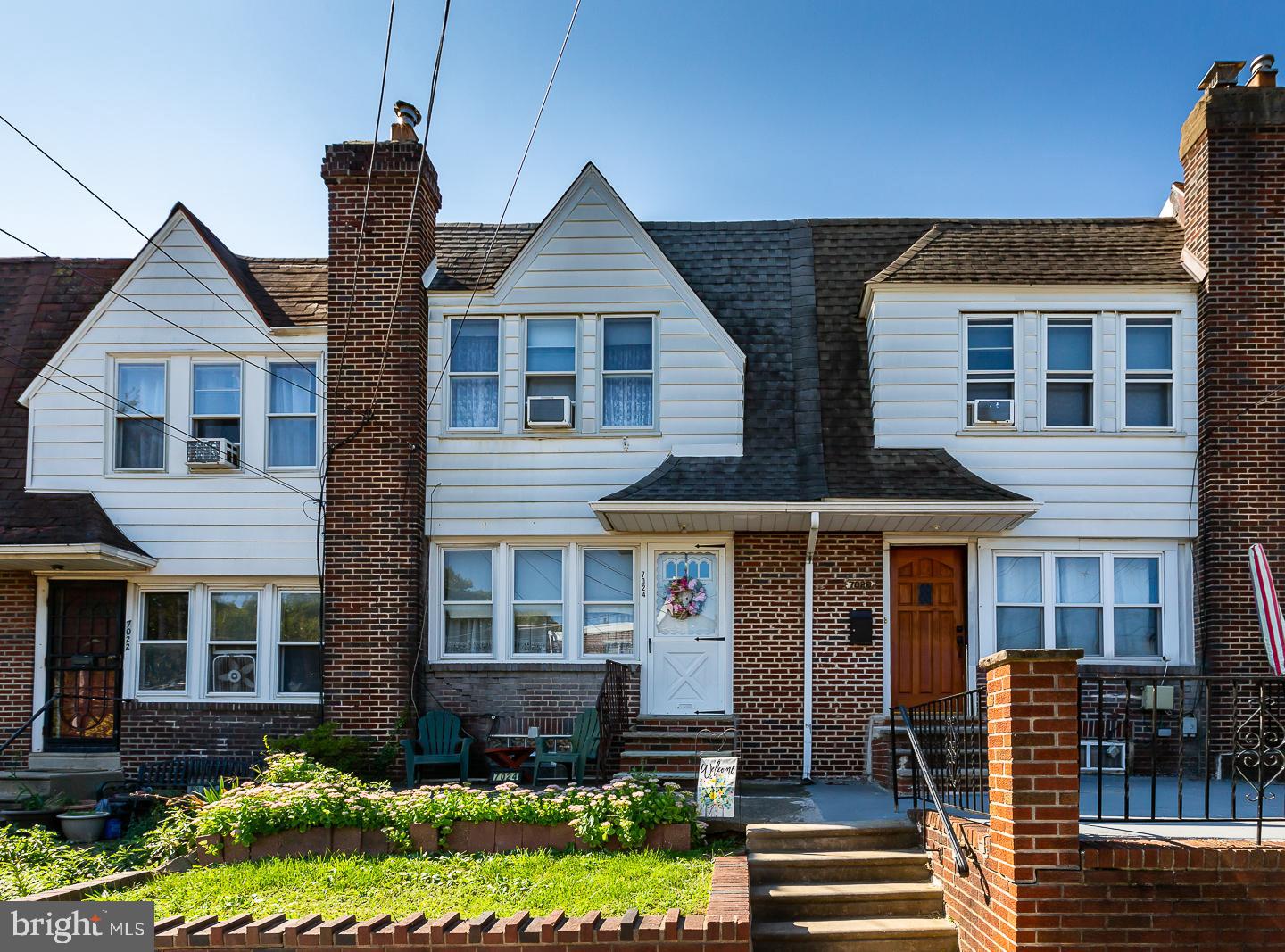 7024 Ruskin Lane Upper Darby, PA 19082 - Photo 1 of 26