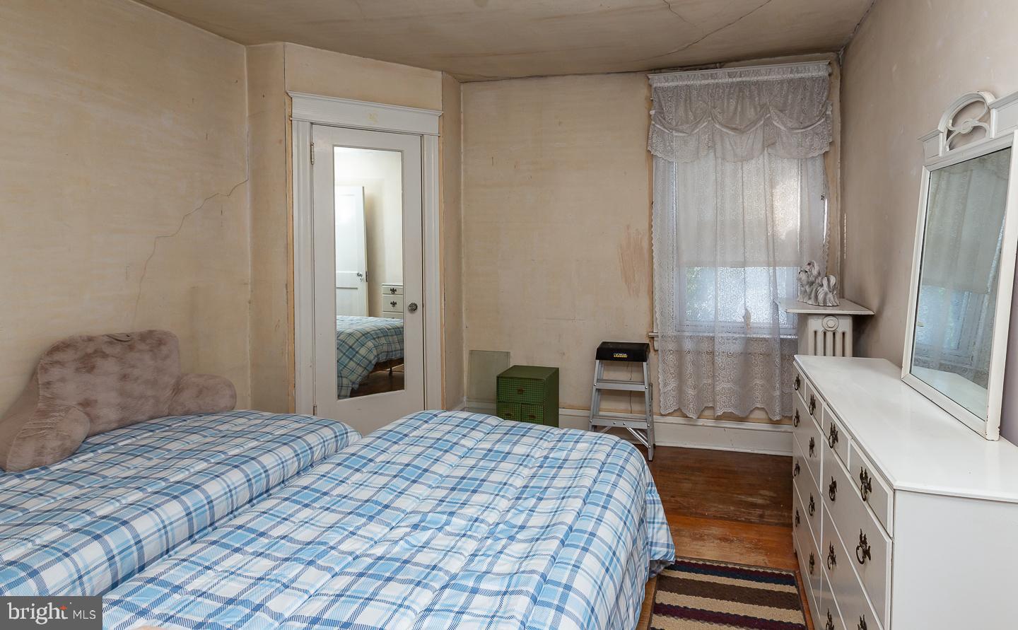 7024 Ruskin Lane Upper Darby, PA 19082 - Photo 18 of 26