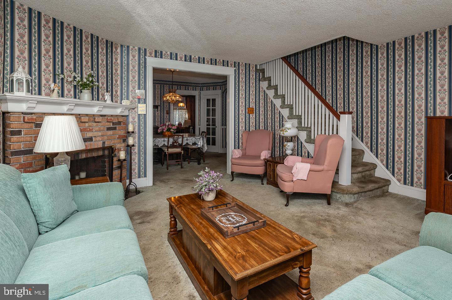 7024 Ruskin Lane Upper Darby, PA 19082 - Photo 5 of 26