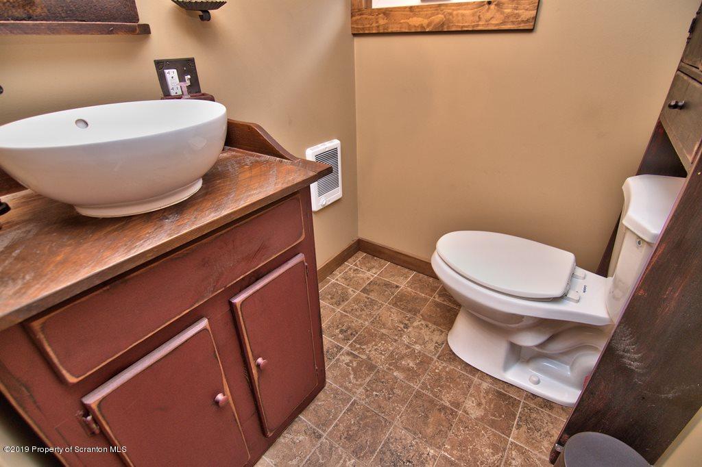 74 State Street Nicholson, PA 18446 - Photo 21 of 49