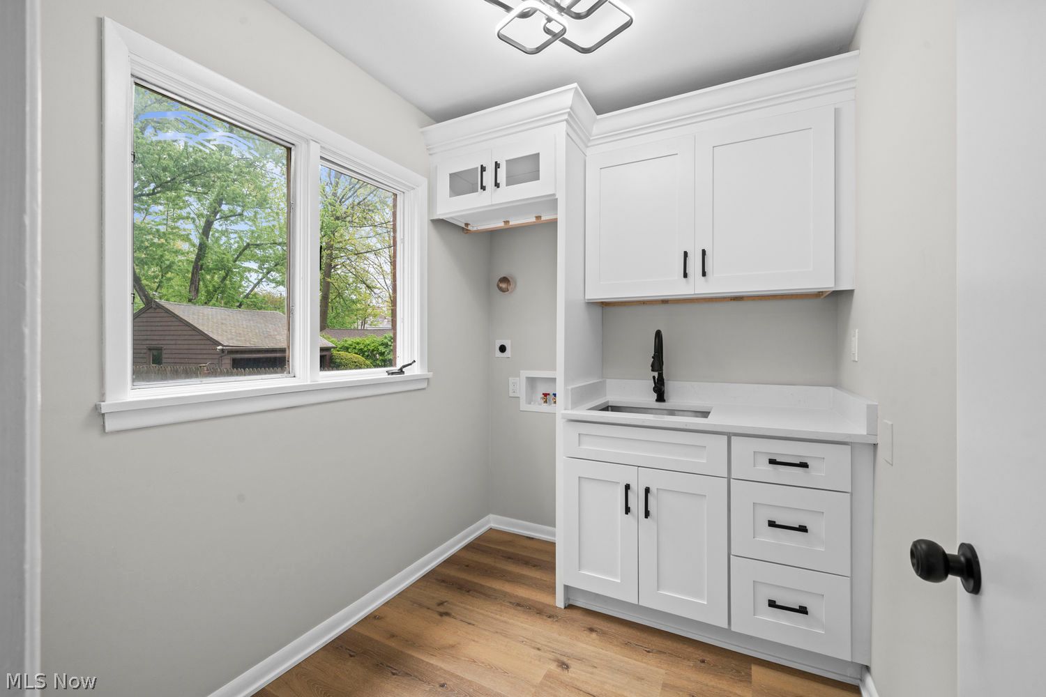 2375 Glendon Road University Heights, OH 44118 - Photo 23 of 50