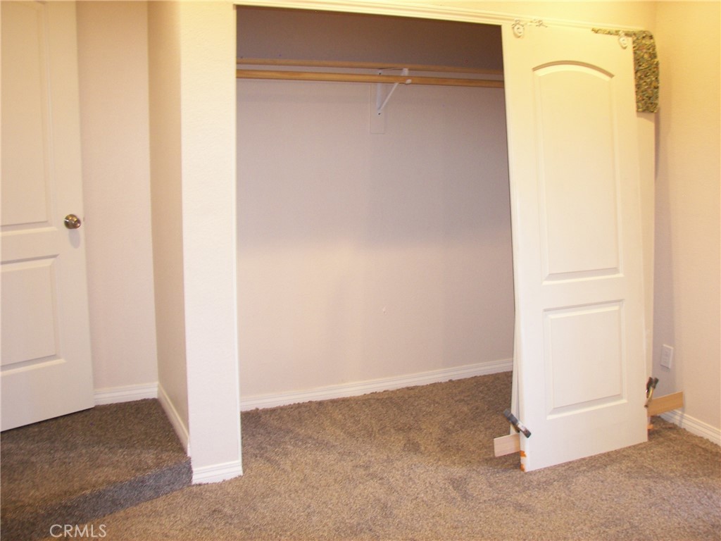 24977 Crest Forest Drive Crestline, CA 92325 - Photo 3 of 28 a view of cupboard