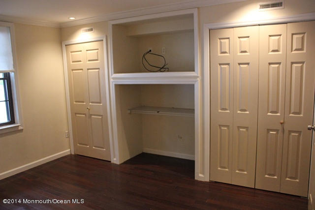 200 Portland Road, Unit D5 Highlands, NJ 07732 - Photo 13 of 23 Bedroom 1
