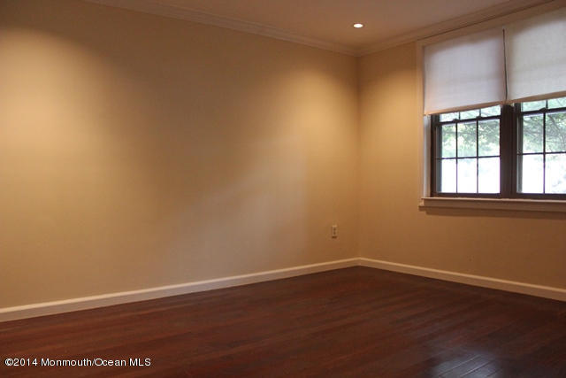 200 Portland Road, Unit D5 Highlands, NJ 07732 - Photo 16 of 23 Bedroom 4