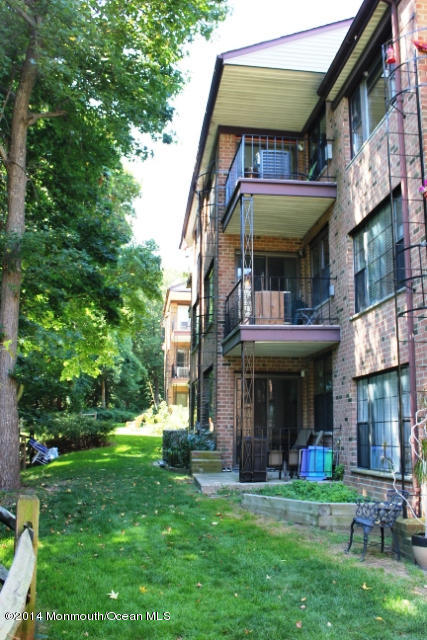 200 Portland Road, Unit D5 Highlands, NJ 07732 - Photo 19 of 23 Back