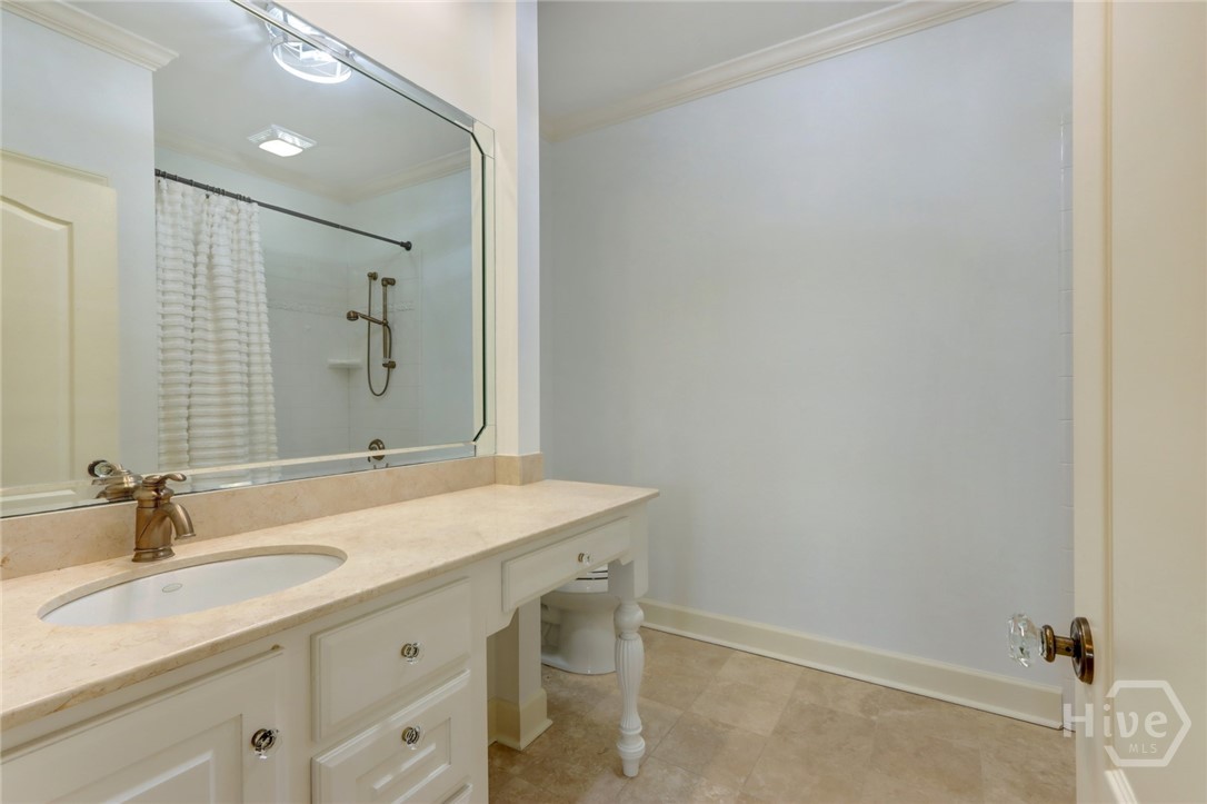 135 Puttenham Crossing Pooler, GA 31322 - Photo 43 of 65 2nd Floor Full Bath