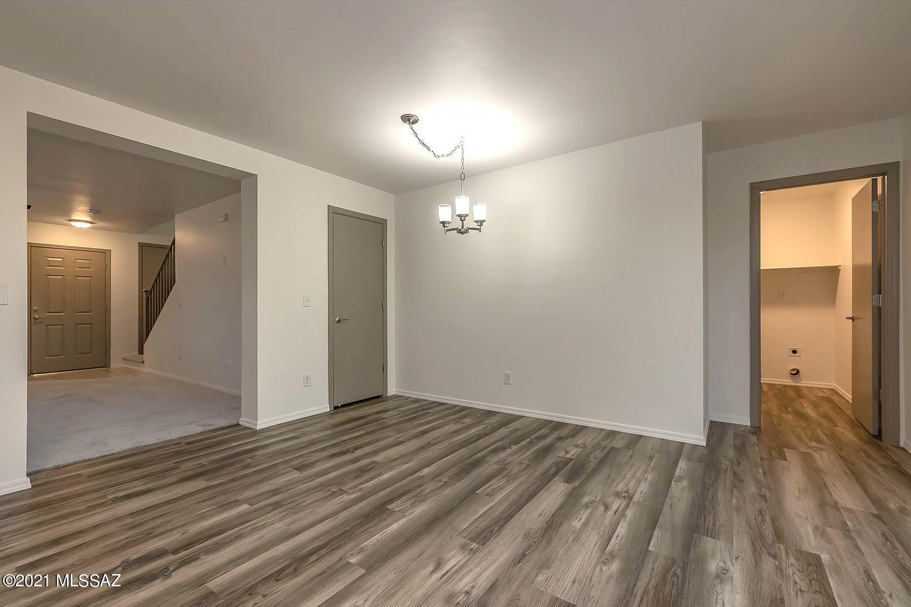 3239 North Rambling Creek Place Tucson, AZ 85712 - Photo 9 of 31