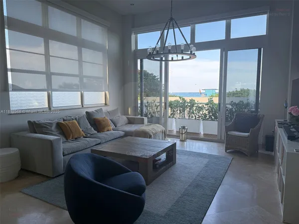 $5,000 | 6917 Collins Avenue, Unit L102, Miami Beach, FL 33141