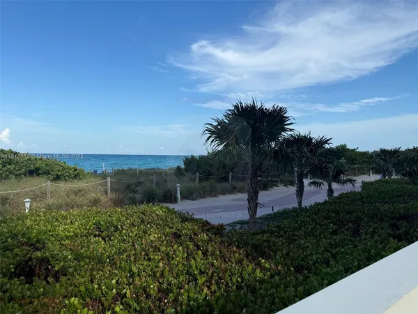$5,000 | 6917 Collins Avenue, Unit L102, Miami Beach, FL 33141