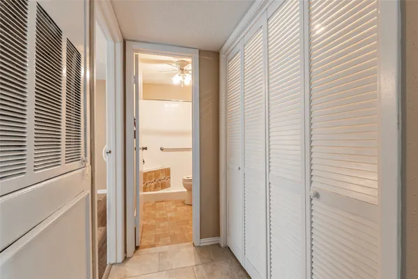 $129,999 | 7600 Emmett F Lowry Expressway, Unit 801, Texas City, TX 77591