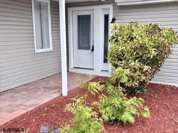 $384,900 | 909 West White Horse Pike, Galloway Township, NJ 08215