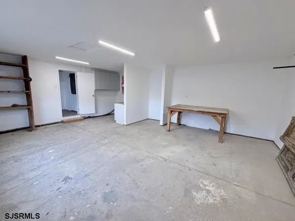 $384,900 | 909 West White Horse Pike, Galloway Township, NJ 08215