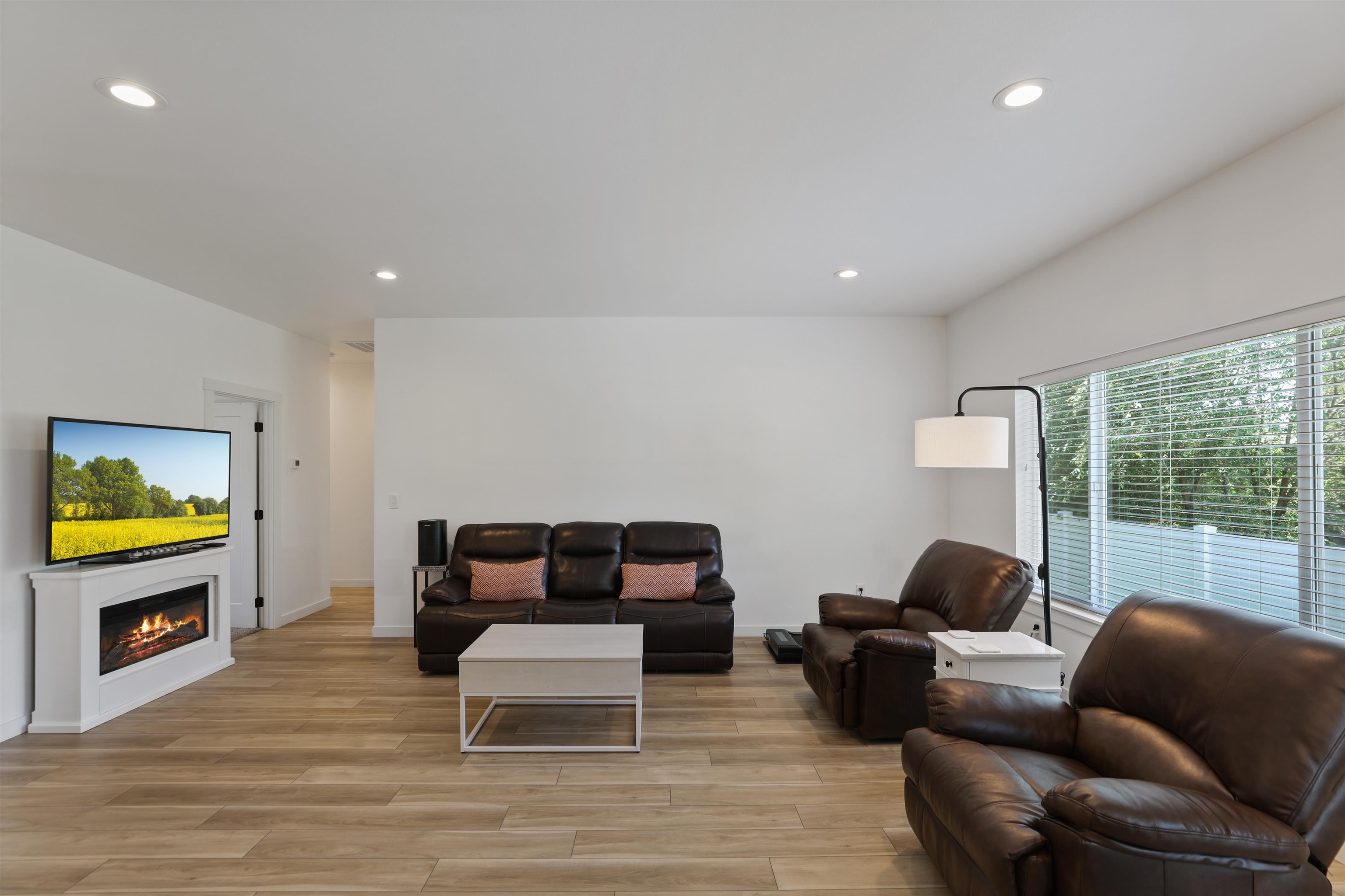 501 North Fox Road Spokane Valley, WA 99206 - Photo 2 of 21 Gallery Image 2