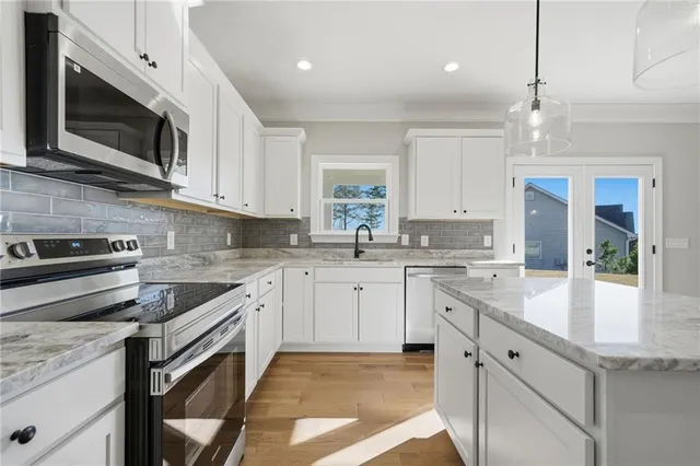 $514,000 | 603 Madison Court, Ball Ground, GA 30107