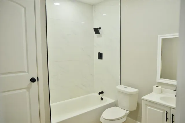 $350,000 | 2010 Wesley Drive, Arlington, TX 76012