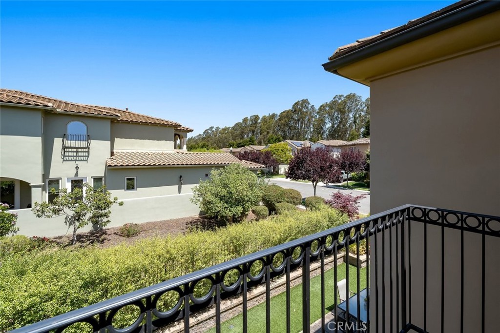1602 Payton Way Nipomo, CA 93444 - Photo 25 of 71 a view of a house with a small yard