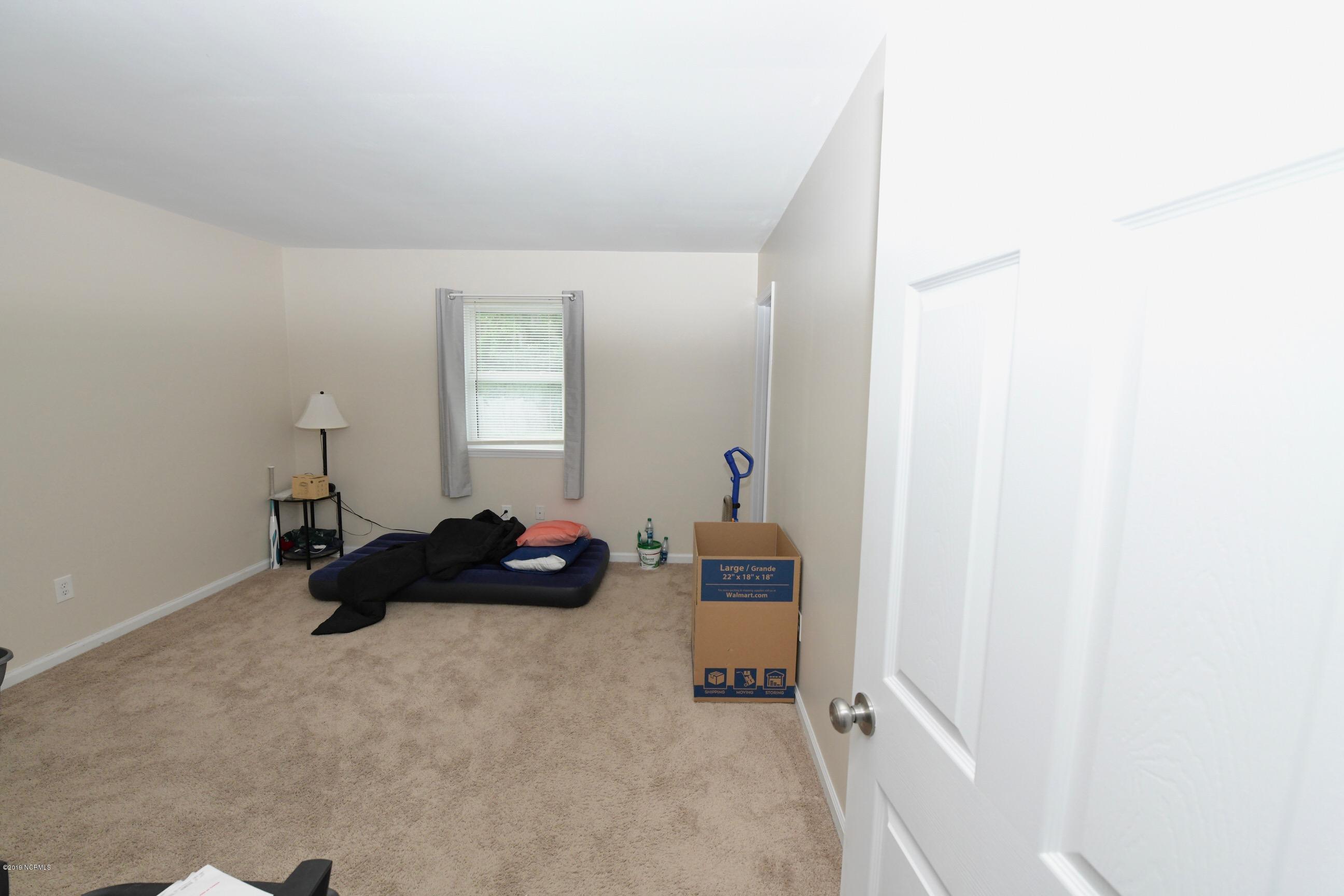 122 Balsam Road Jacksonville, NC 28546 - Photo 22 of 30 850_3373