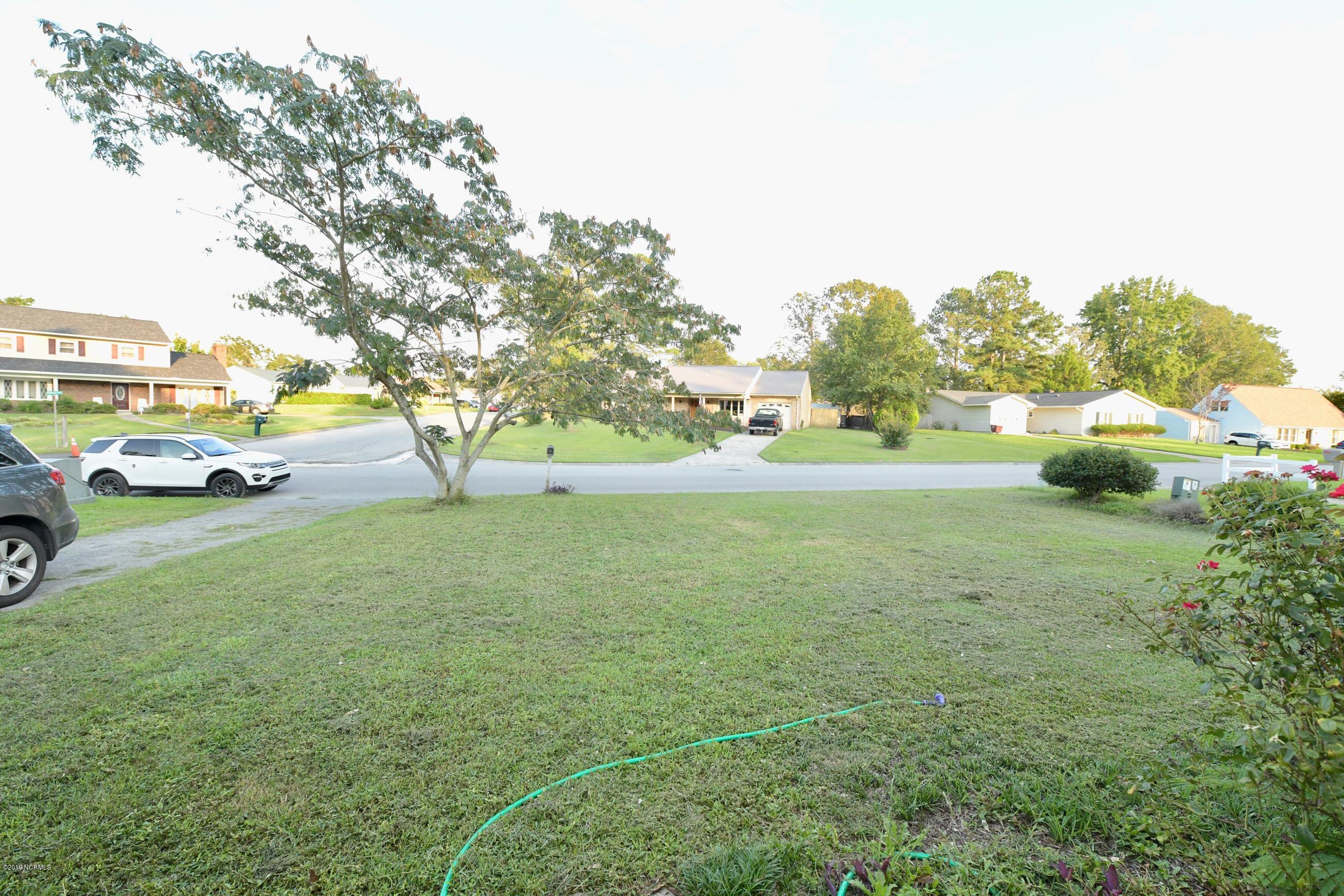122 Balsam Road Jacksonville, NC 28546 - Photo 28 of 30 850_3386
