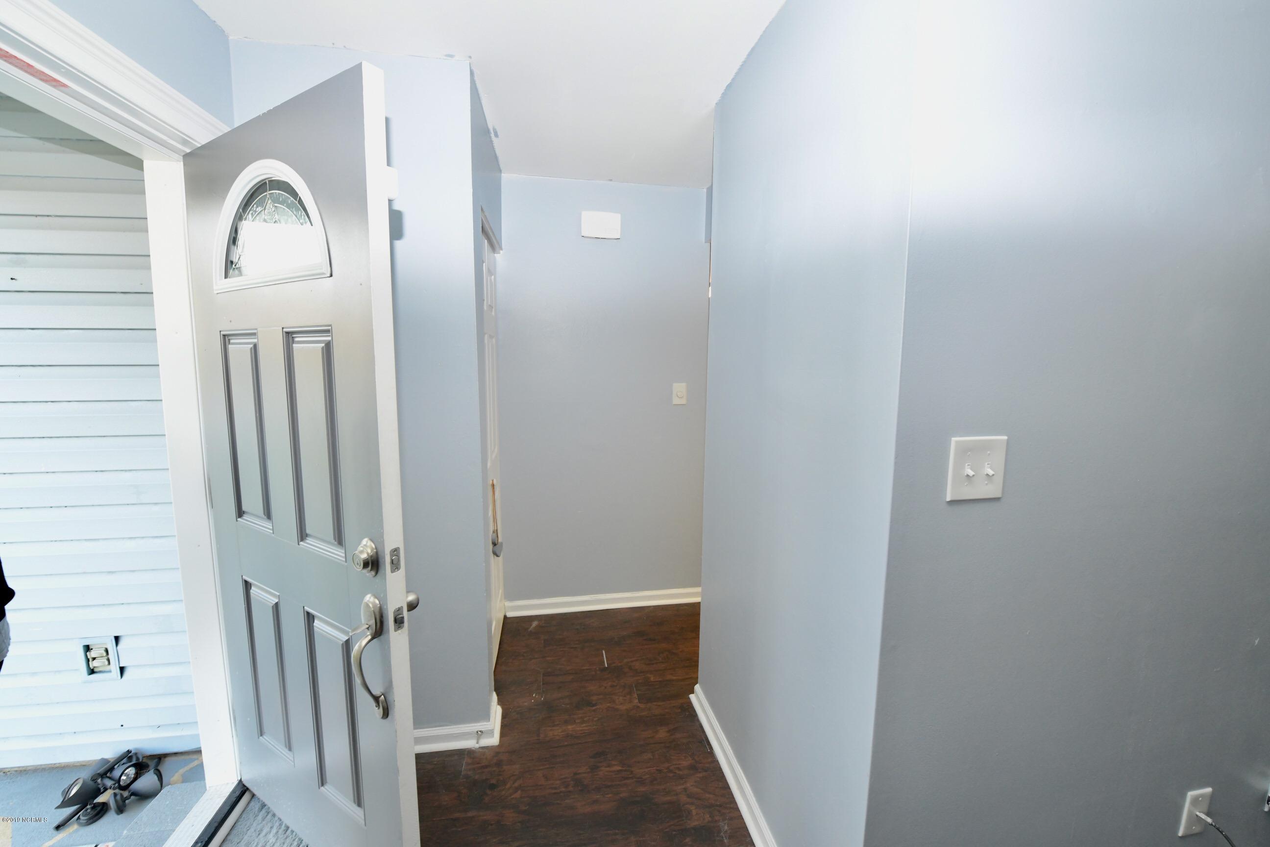 122 Balsam Road Jacksonville, NC 28546 - Photo 5 of 30 850_3385