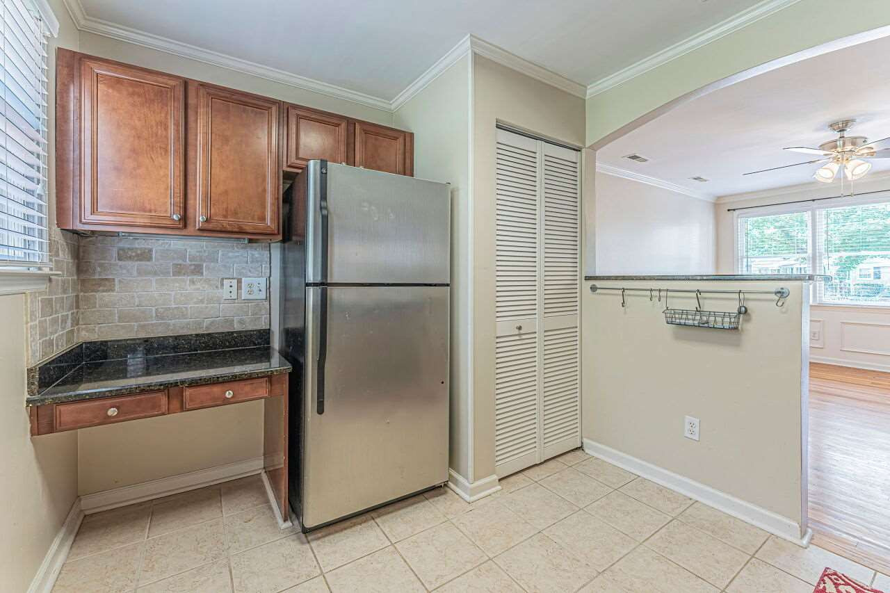 2302 Bernard Street, Unit 2302 Raleigh, NC 27608 - Photo 8 of 26 Photo 8