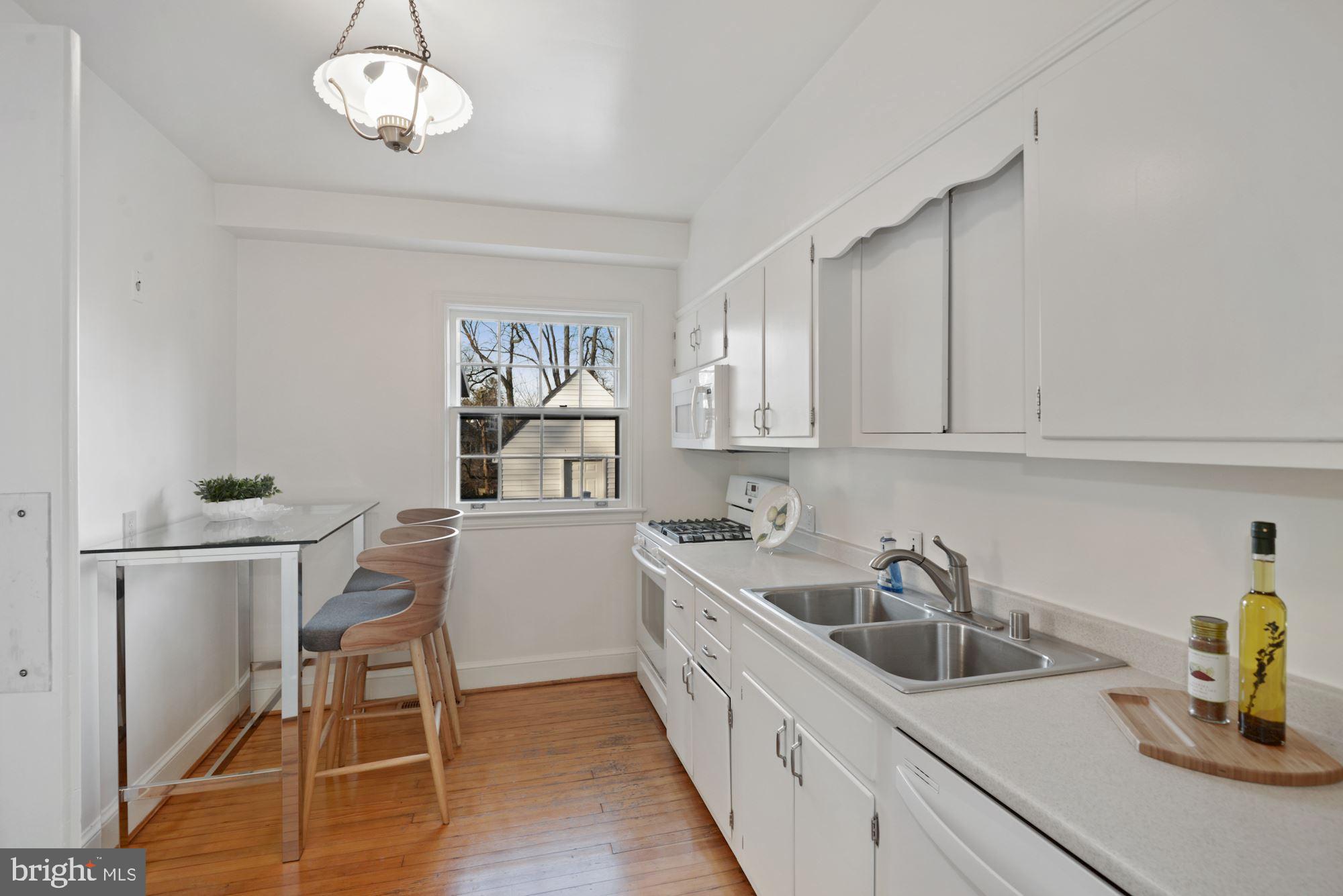 2925 Rittenhouse Street Northwest Washington, DC 20015 - Photo 20 of 54 Gallery Image 20