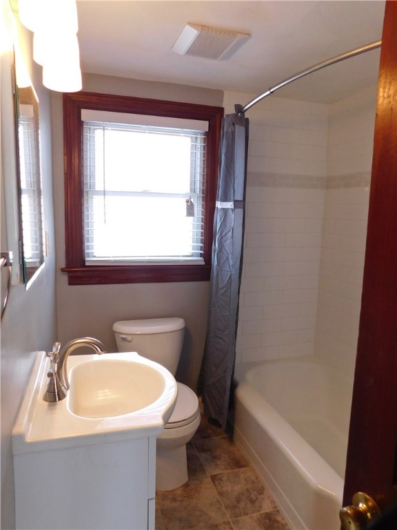 93 Community Road Warwick, RI 02889 - Photo 11 of 14